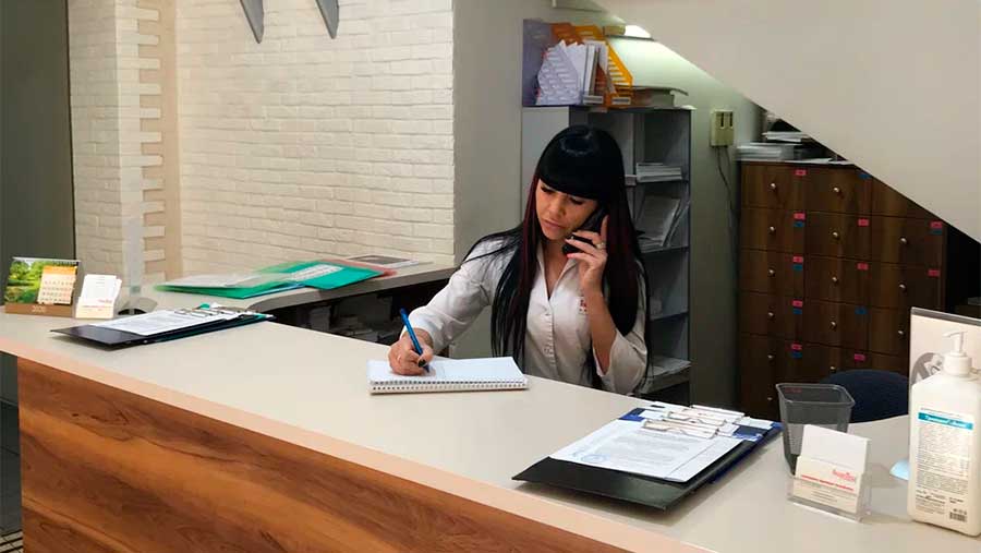 Где в СПБ можно сделать капельницу с глюкозой Где в СПБ можно сделать капельницу с глюкозой