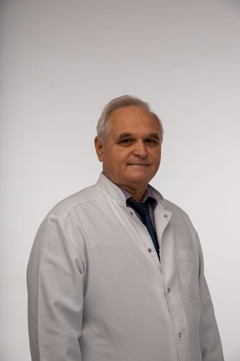 Гуренев Ю В хирург по ЭКХ - клиника АндроМеда СПб