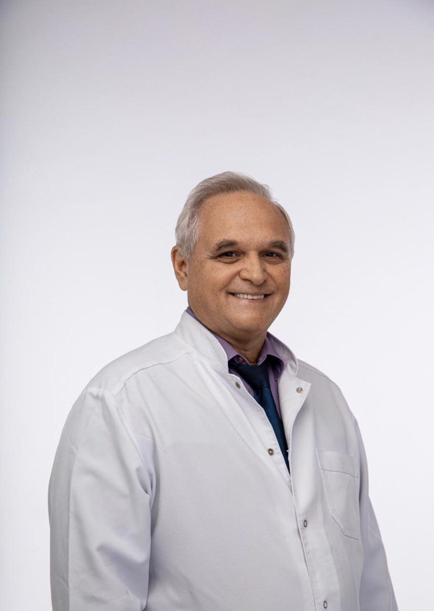 Гуренев Ю В врач гнойный хирург клиника АндроМеда СПб