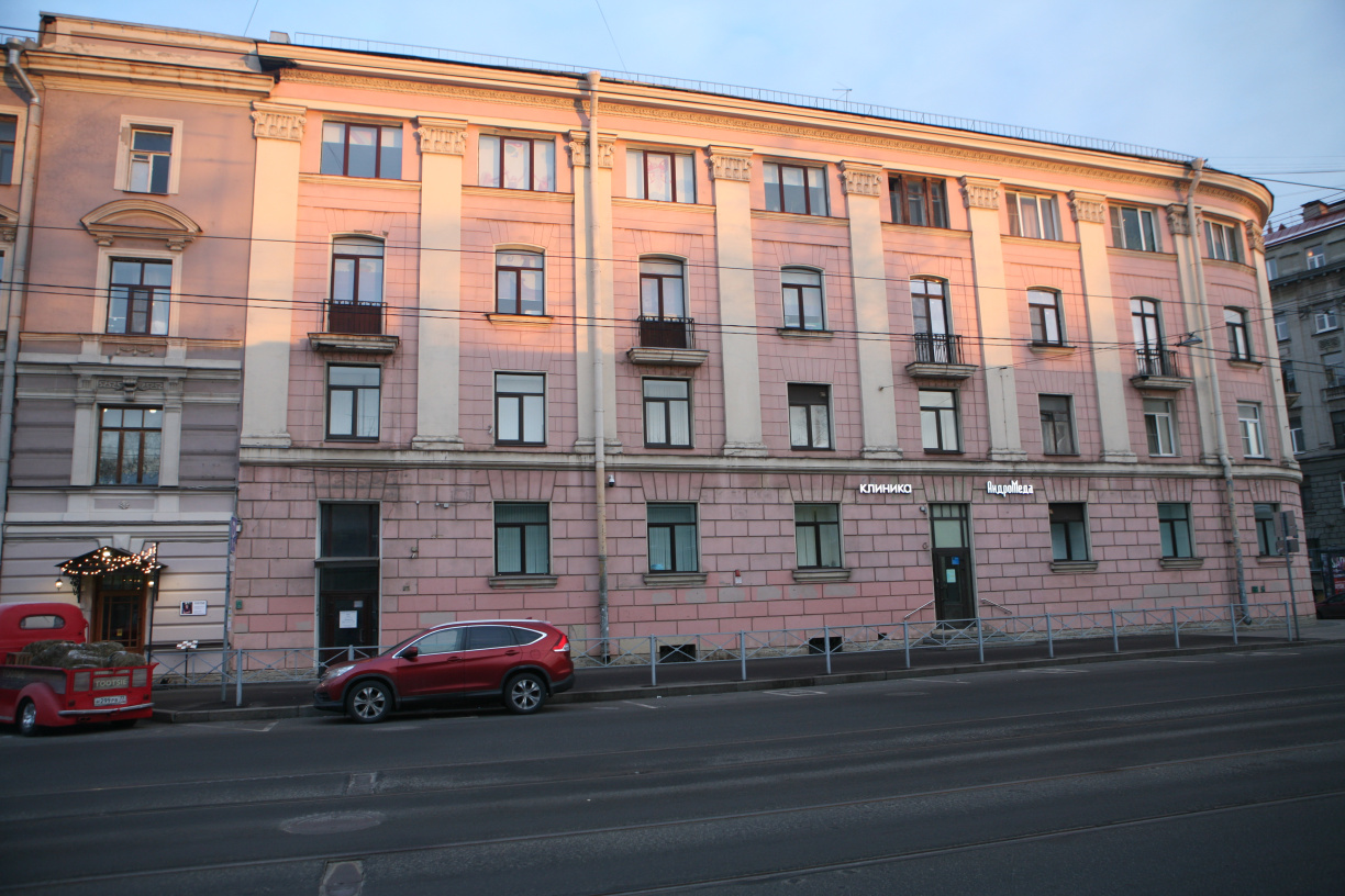 Ресепшен гинеколога-эндокринолога у метро Пушкинская клиника АндроМеда СПб